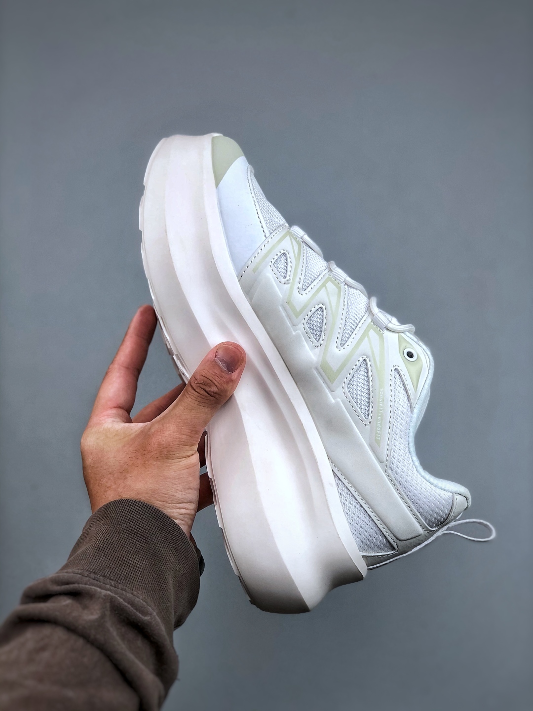 CDG x Salomon XT-6 White Chunky Sole Sneakers - Stylish & Comfortable 3 cmp i1746824877355 6713 0 1