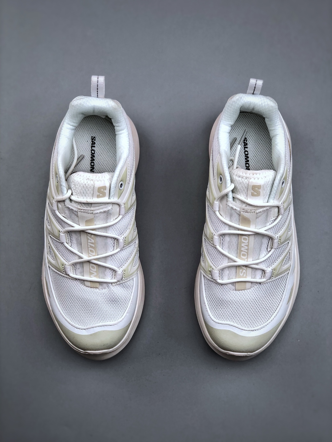 CDG x Salomon XT-6 White Chunky Sole Sneakers - Stylish & Comfortable 6 cmp i1746824879620 270 0 4