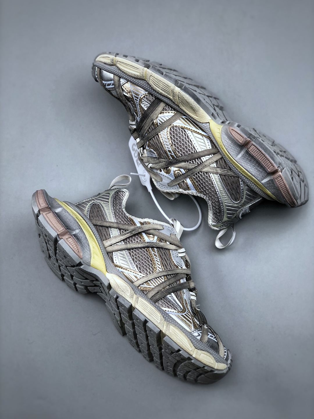 Balenciaga Phantom 3XL Sneakers - Metal Laces, New Design, Ultimate Comfort 10 cmp i1746825489456 7601 0 8