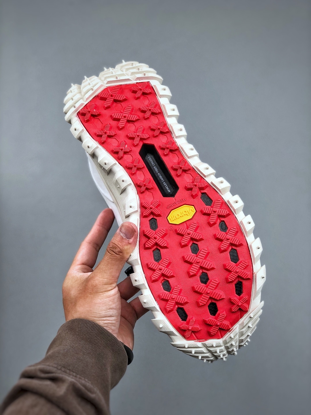 460 OK版本 Moncler 盟可睐/蒙口 Trailgrip GTX 抗撕裂材质山地户外鞋 M00150M6291