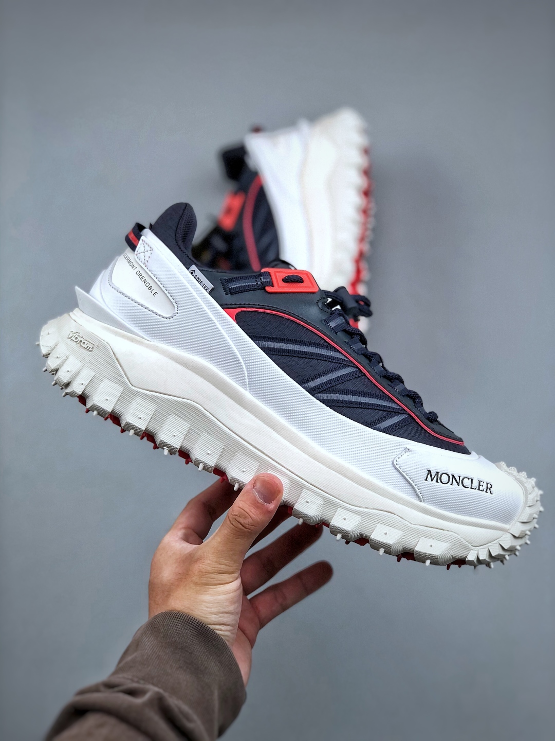 460 OK版本 Moncler 盟可睐/蒙口 Trailgrip GTX 抗撕裂材质山地户外鞋 M00150M6291