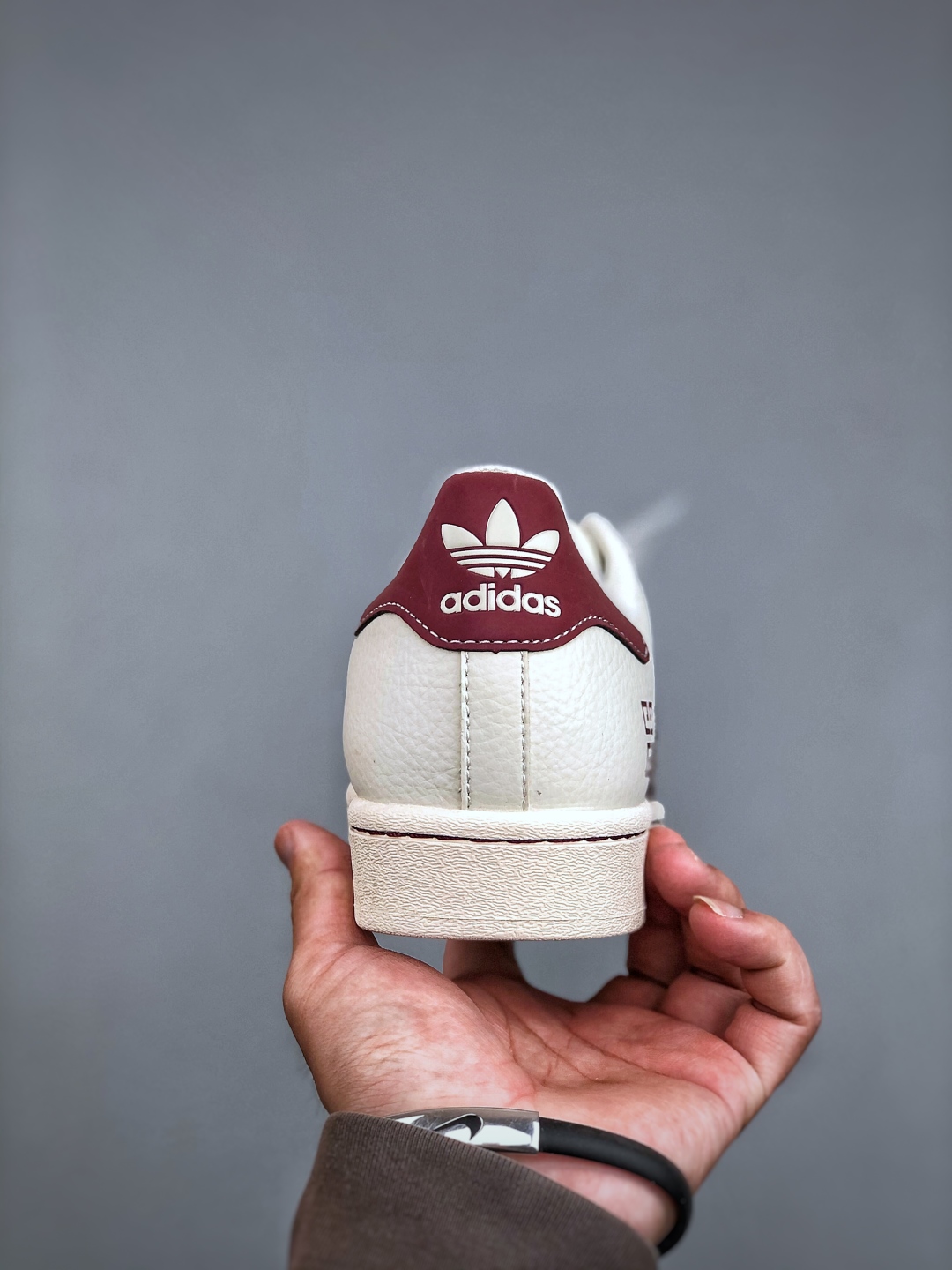 Adidas Originals Superstar x Givenchy Collaboration Classic Sneakers 8 cmp i1746825958518 8471 0 6