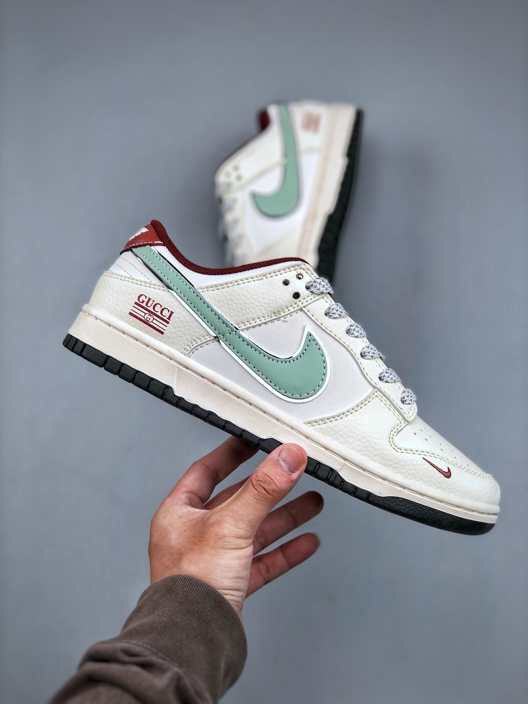 NK Dunk Low Gucci Custom Sneakers - Premium Leather, Exclusive Design 5 cmp i1746826095132 6266 0 3