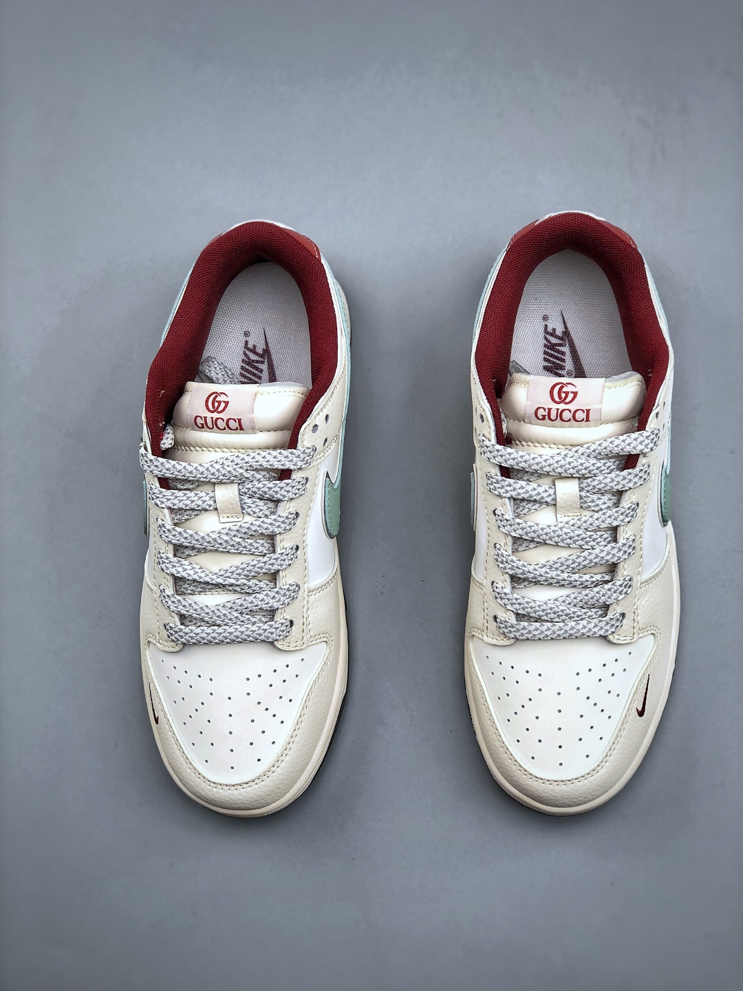 NK Dunk Low Gucci Custom Sneakers - Premium Leather, Exclusive Design 6 cmp i1746826095137 5561 0 4