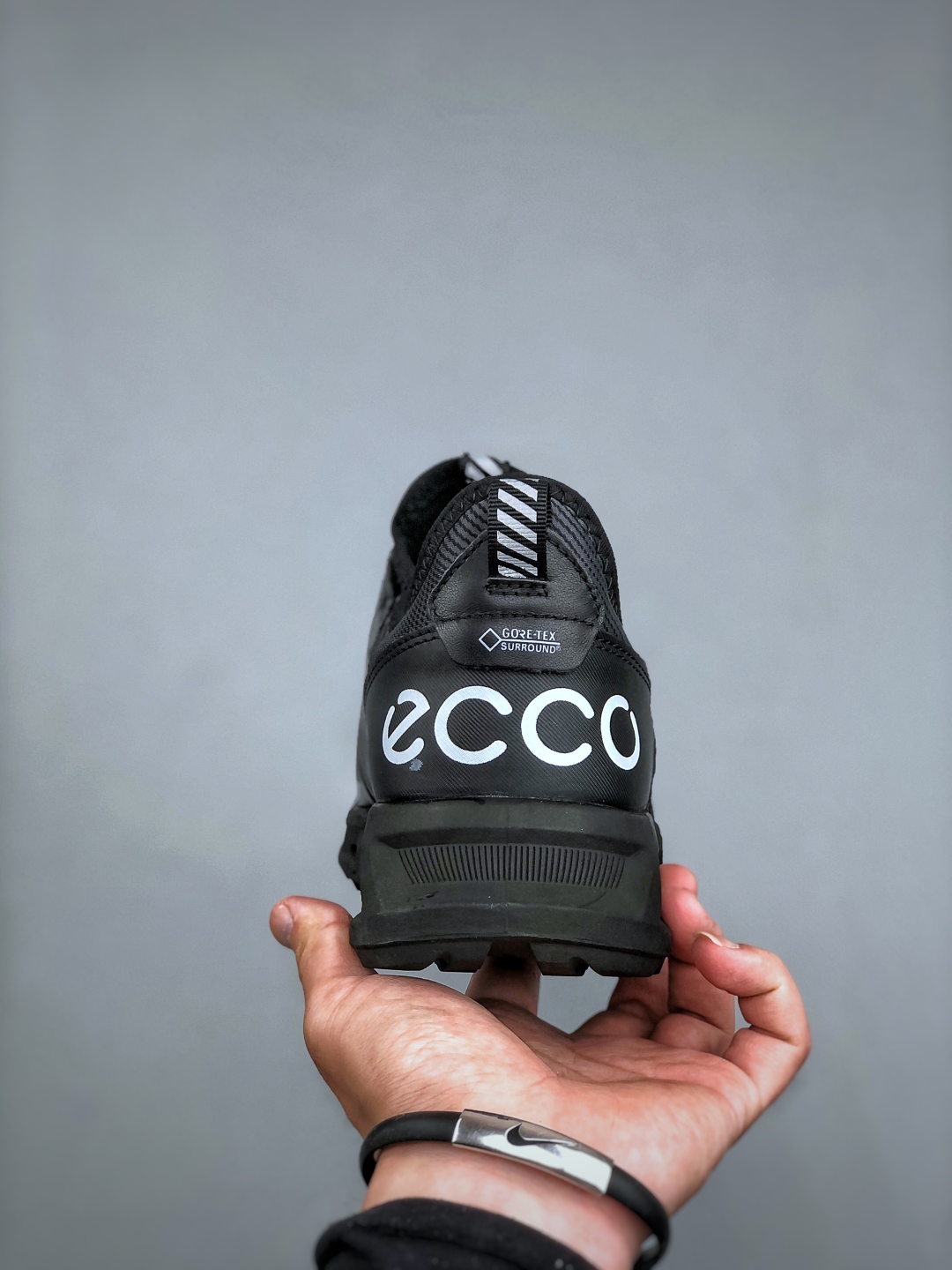 320 Ecco爱步高尔夫运动鞋男鞋 健步皮鞋 防滑跑步鞋