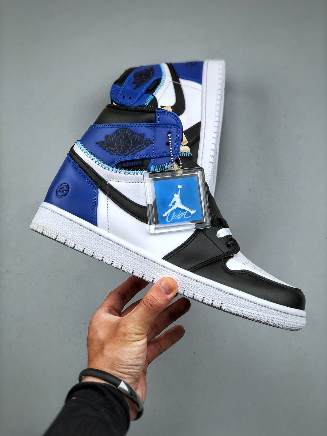 Air Jordan 1 High OG Basketball Shoes - Stylish and Comfortable - All Sizes 5 cmp i1746910766978 2766 0 3