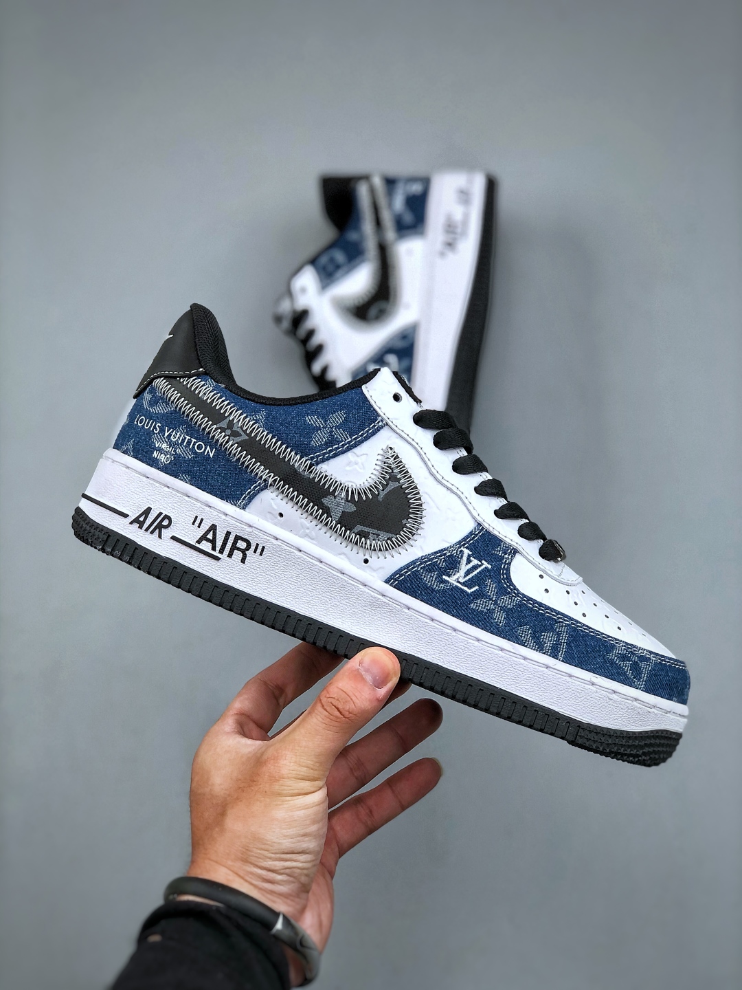 Air Force 1 '07 Low Louis Vuitton Collab Blue Denim Sneakers 5 cmp i1746910882904 1829 0 3