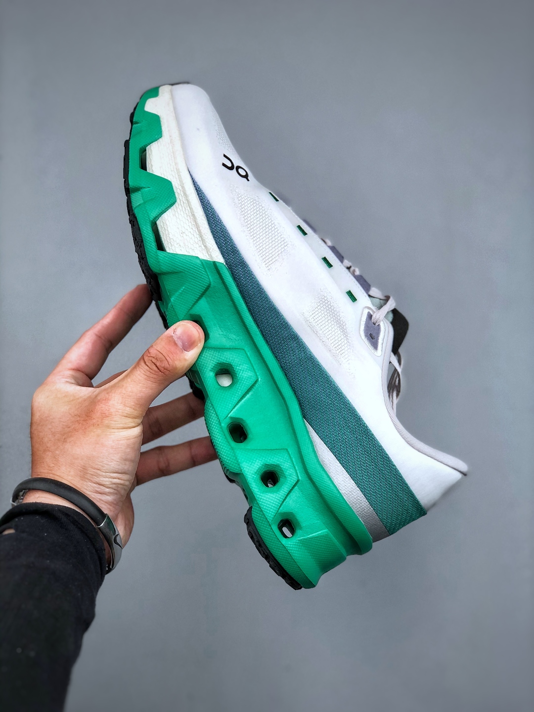 On Cloudmonster Hyper White/Green Running Shoes - Breathable & Lightweight 3 cmp i1746911325277 1015 0 1