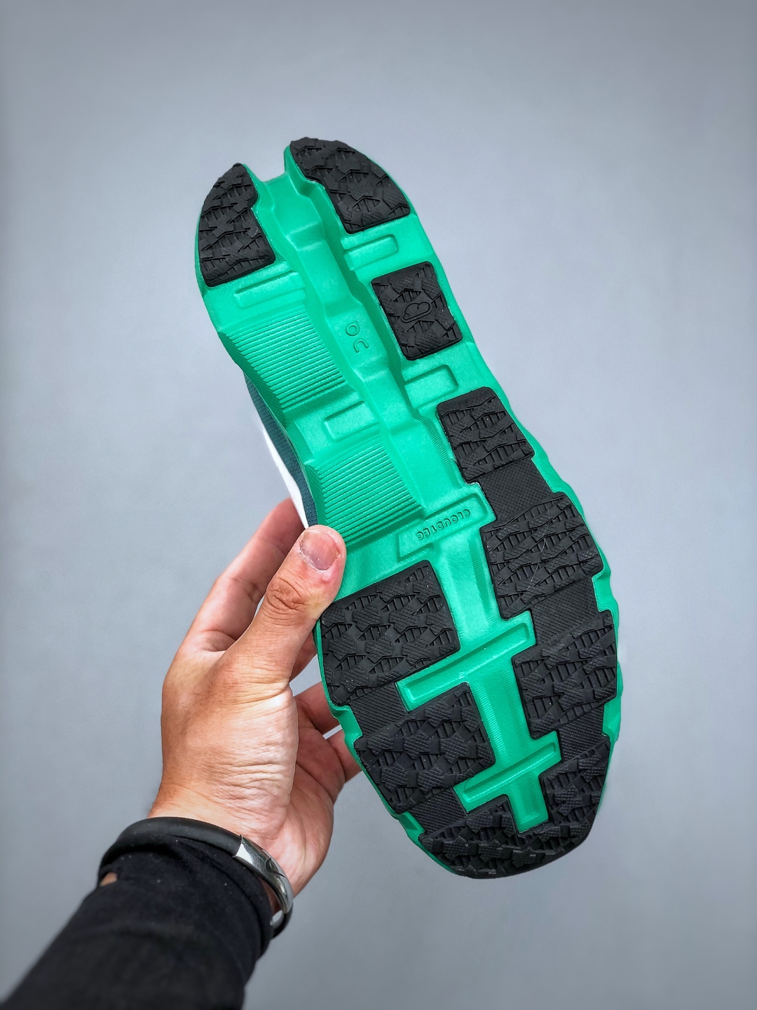 On Cloudmonster Hyper White/Green Running Shoes - Breathable & Lightweight 9 cmp i1746911327493 8680 0 7