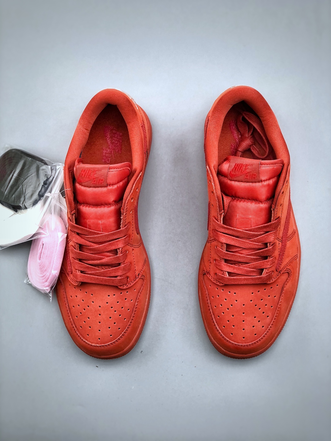Travis Scott x Air Jordan 1 Low Red Sneakers, Premium Quality & Comfort 6 cmp i1746911496752 4654 0 4