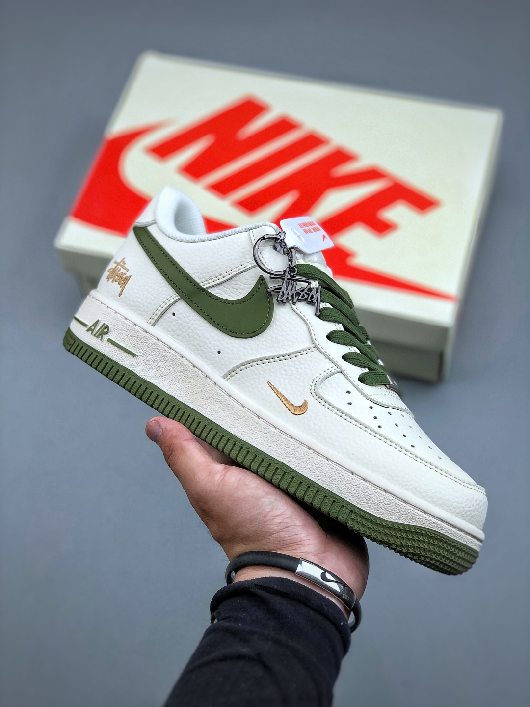 Nike Air Force 1 '07 Low Stussy Collab Green Gold Sneakers 2 cmp i1746911594126 9490 0 0
