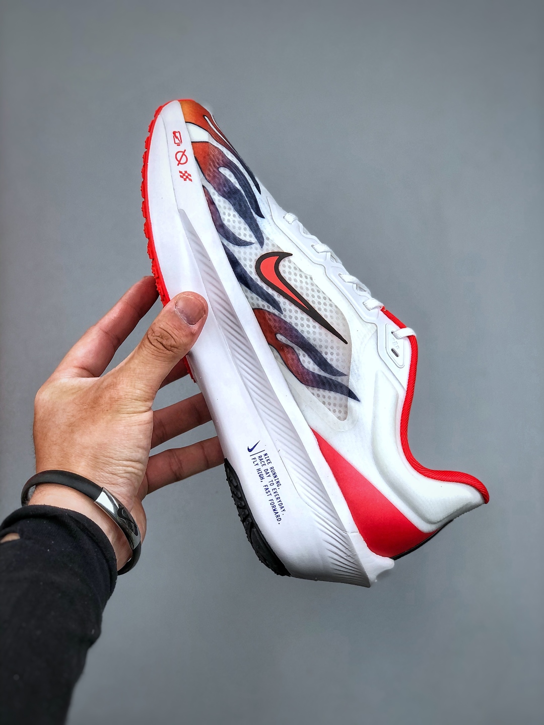 Nike ZoomX Invincible Run Flyknit: Lightweight, Cushioned Running Shoes 3 cmp i1746911703987 7697 0 1