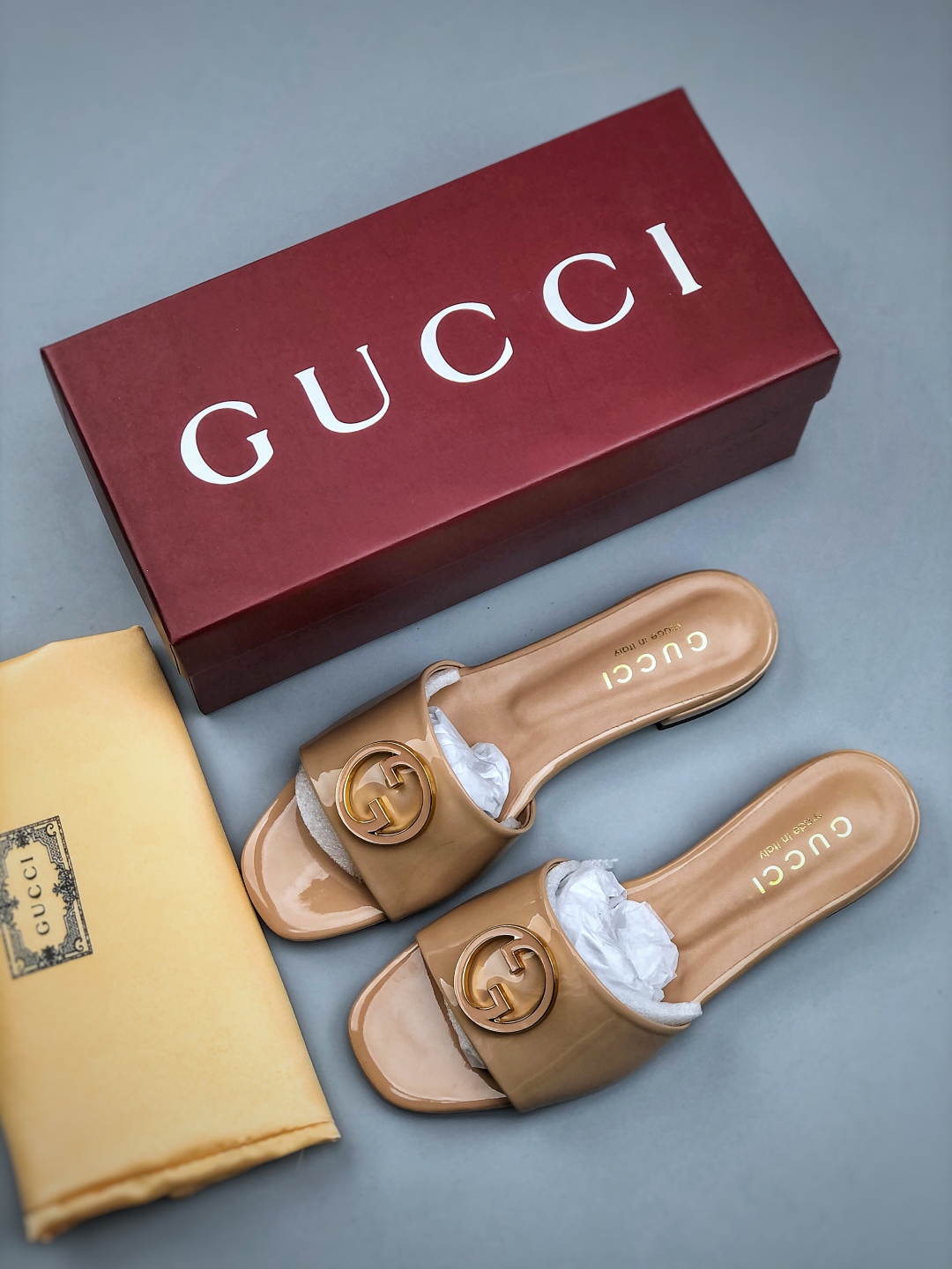 Gucci Women's Beige Leather Flat Slide Sandal with Double G Hardware 4 cmp i1746911975248 6267 0 2
