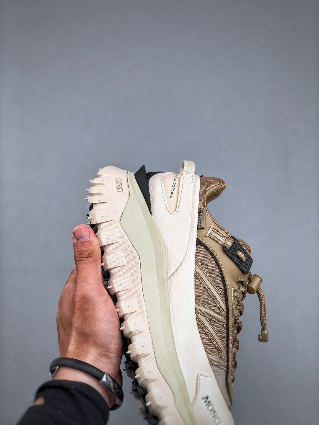 Moncler Trailgrip GTX Ripped Material Mountain Outdoor Shoes - Beige 7 cmp i1746912092878 1516 0 5