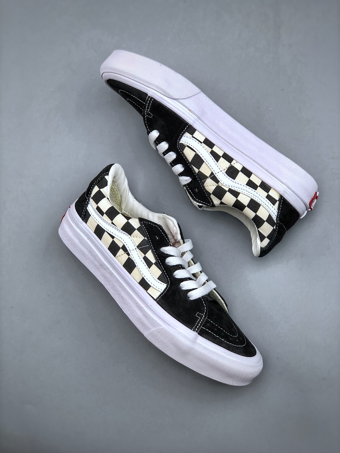 Vans SK8-Low Black/White & Checkerboard Canvas Shoes Low Top Sneakers 10 cmp i1746987687702 6667 0 8