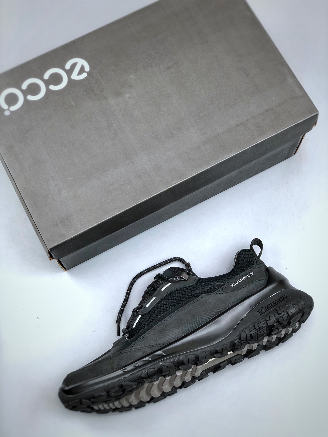 Ecco Men's Exohike Sneaker - Premium Leather, Breathable, and Comfortable Shoe 4 cmp i1746988043057 4425 0 2