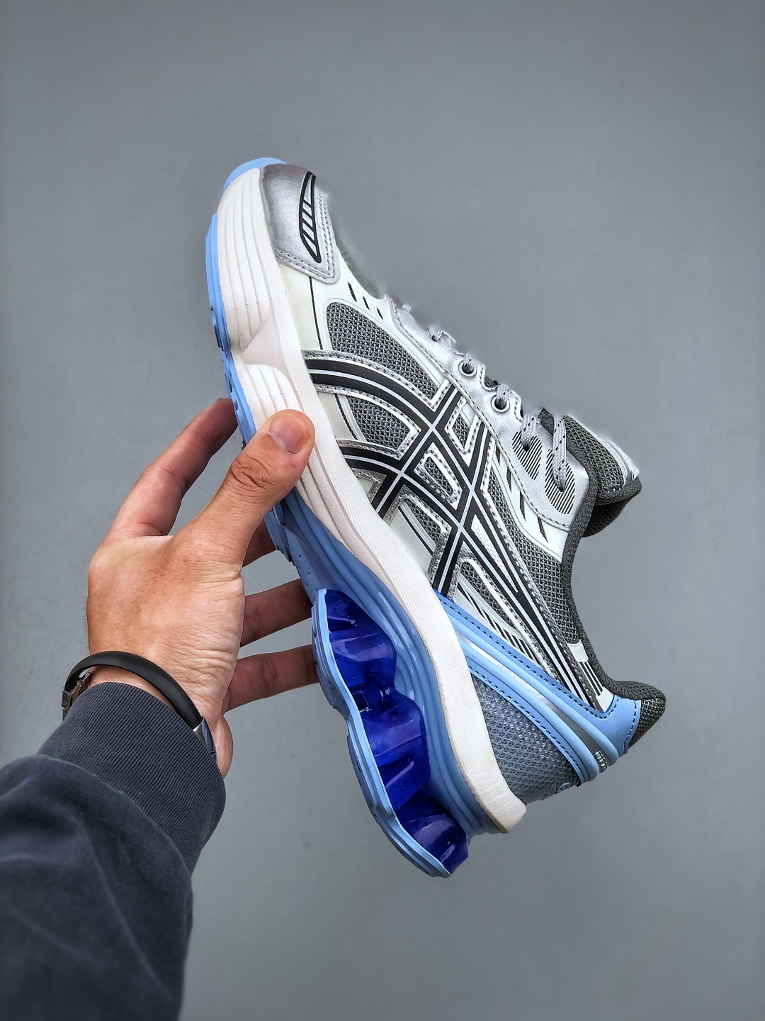 Asics Gel-Kinetic Fluent Running Shoes - Breathable, Cushioned, and Stylish 3 cmp i1746989178523 331 0 1