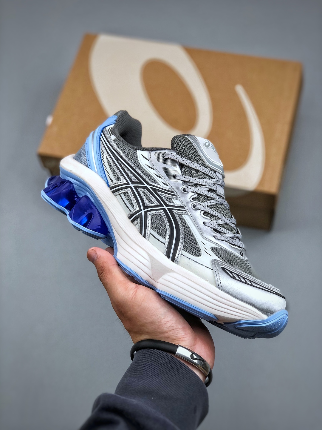 Asics Gel-Kinetic Fluent Running Shoes - Breathable, Cushioned, and Stylish 2 cmp i1746989178534 6281 0 0