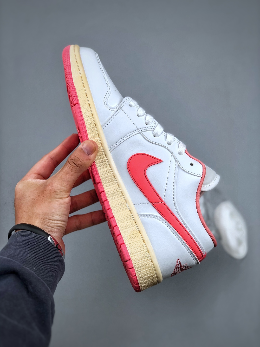 Air Jordan 1 Low 'Panda' White Pink Casual Sneakers (Sizes 36-46) 3 cmp i1746990413107 3368 0 1