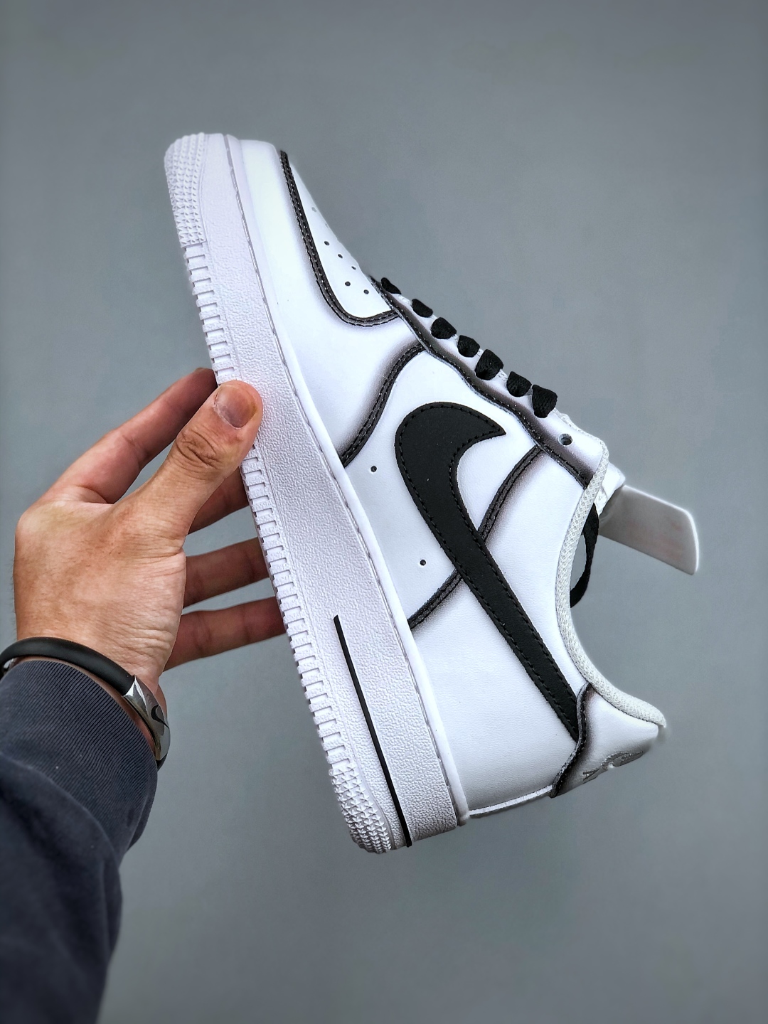 Nike Air Force 1 '07 Low Black Border Green Hook Gold Embroidery Shoes 3 cmp i1746993086976 4040 0 1
