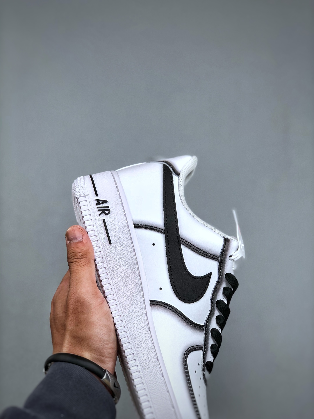 Nike Air Force 1 '07 Low Black Border Green Hook Gold Embroidery Shoes 7 cmp i1746993086976 5991 0 5