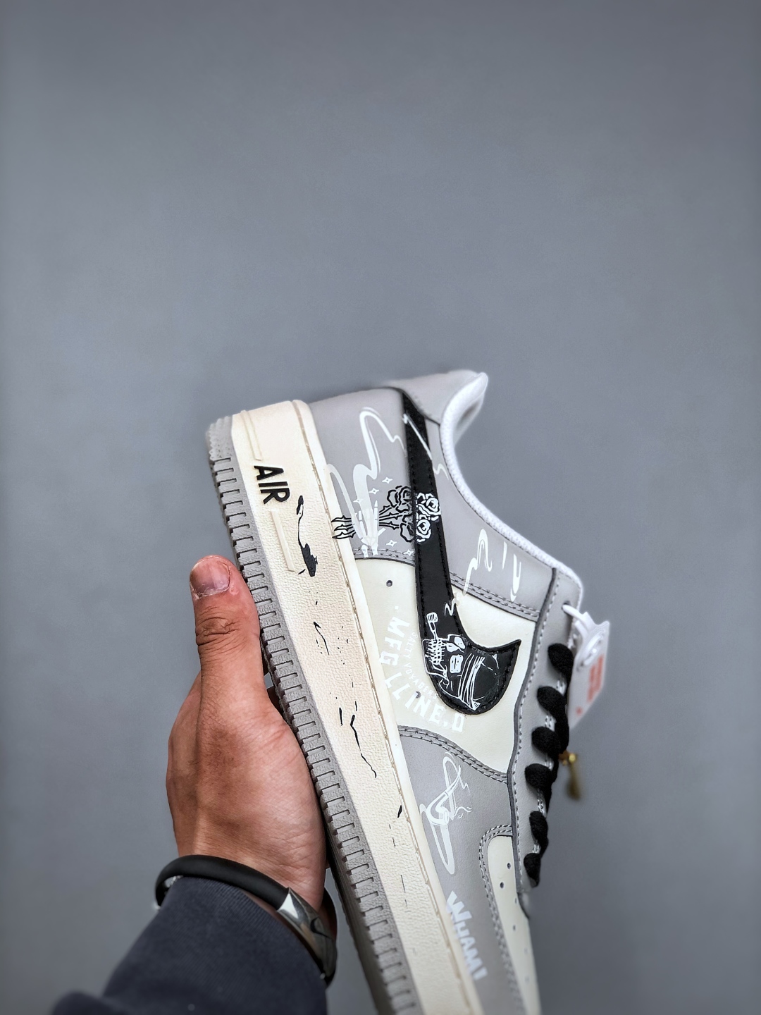 Nike Air Force 1'07 Low 'Quit Smoking' Custom Sneakers - DO7471-991 7 cmp i1746993224272 3406 0 5