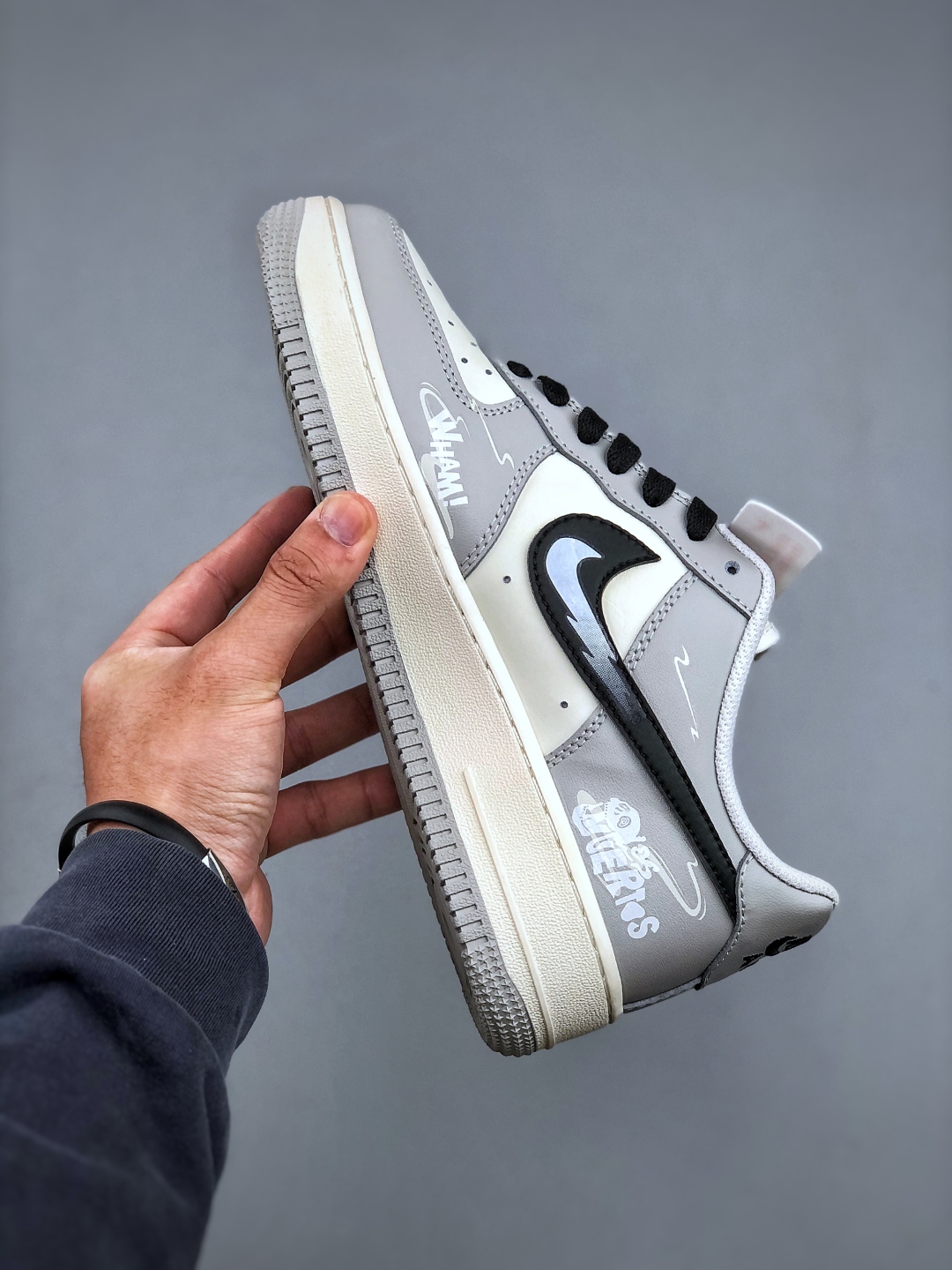 Nike Air Force 1'07 Low 'Quit Smoking' Custom Sneakers - DO7471-991 3 cmp i1746993224272 3749 0 1