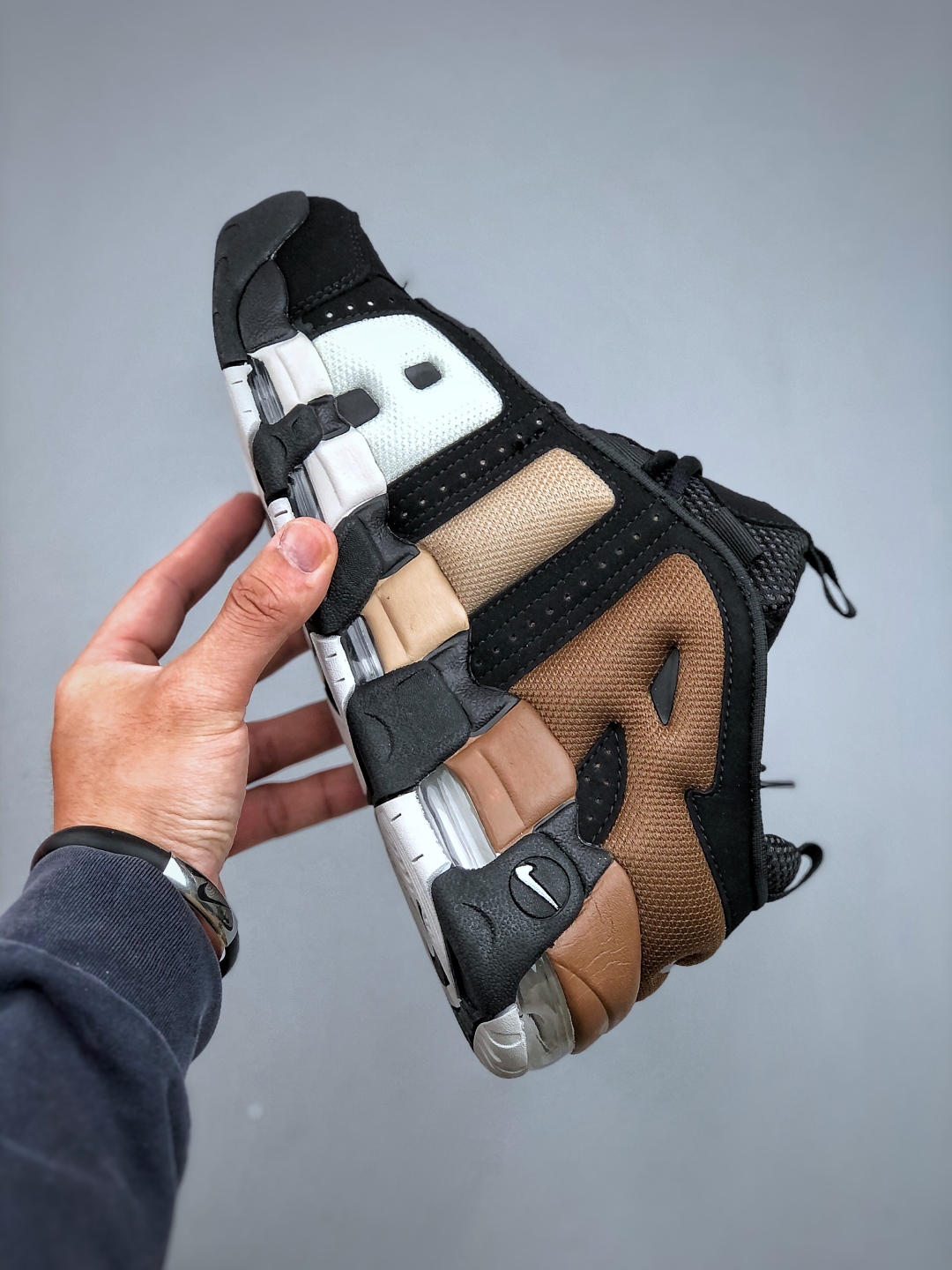 Nike Air More Uptempo Low Basketball Shoes - Classic Style & Comfort 3 cmp i1746994485238 3399 0 1