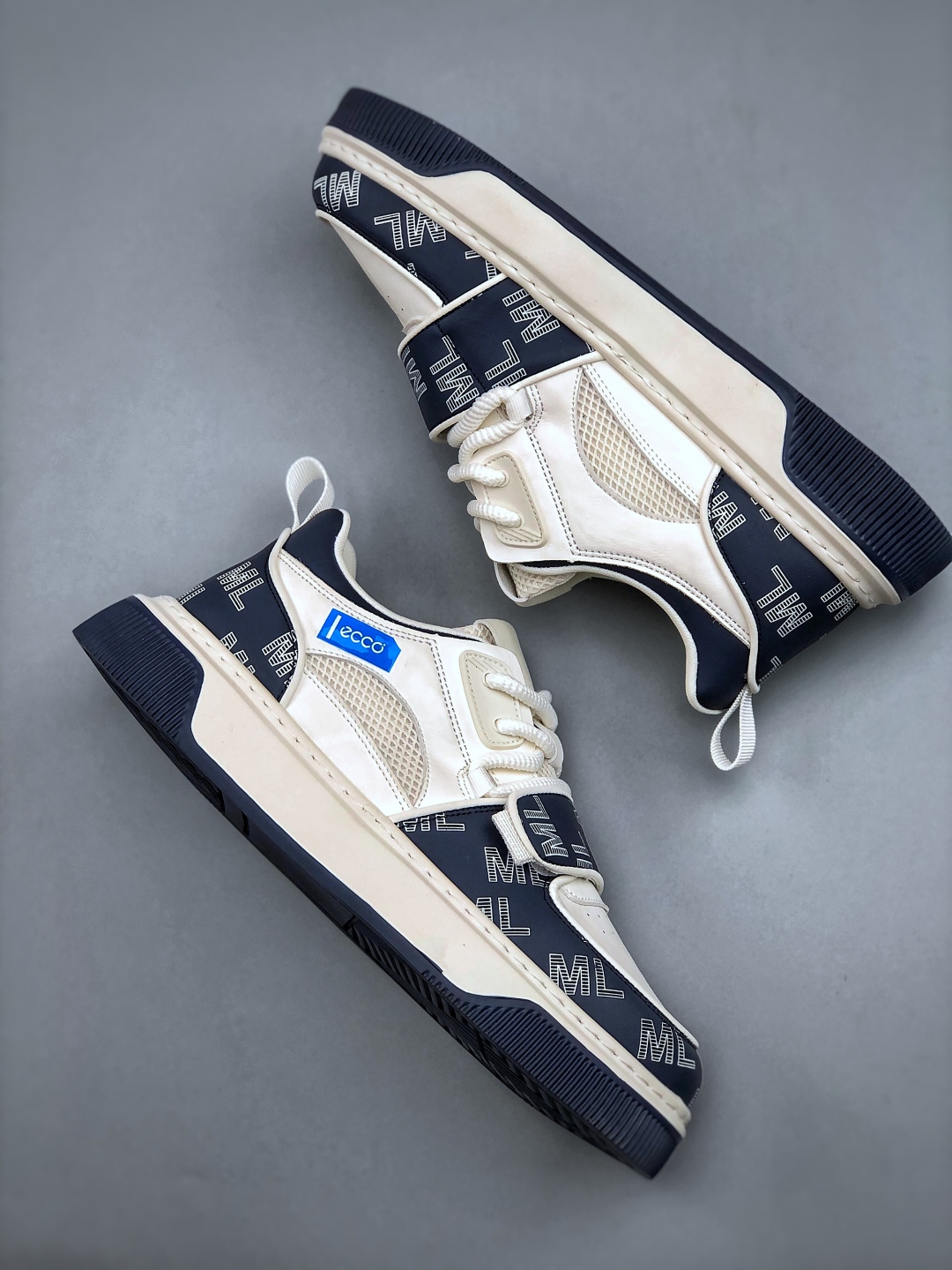 ECCO Men's Lightweight Lace-Up Sneakers: Breathable, Comfortable & Stylish 10 cmp i1747083099006 3093 0 8