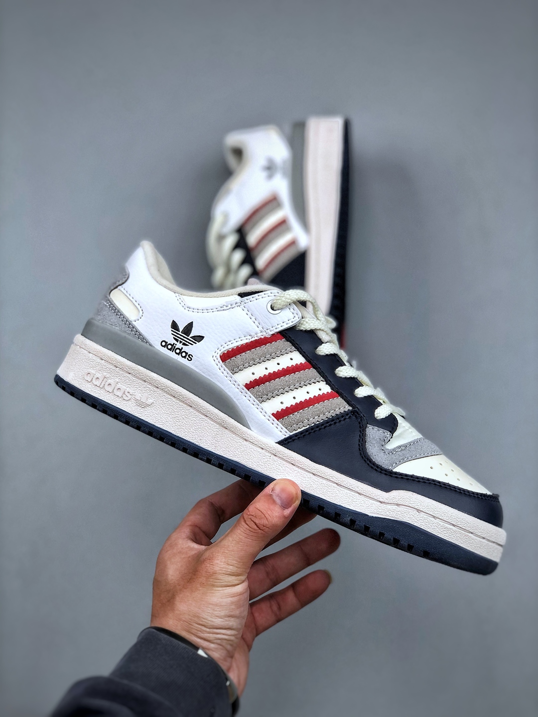 Adidas Forum Low CL Retro Sneakers Classic Hook and Loop Board Shoes JP9967 5 cmp i1747083425739 5364 0 4