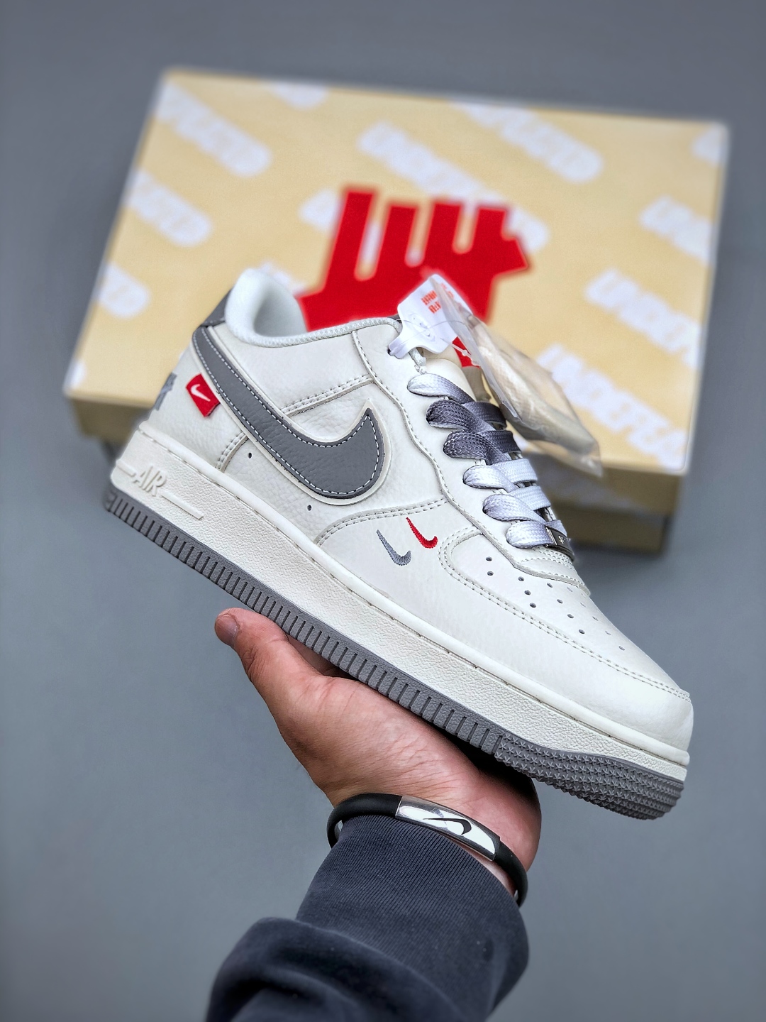Nike X Undefeated Air Force 1 Low 07 White Grey - Size 36-45 2 cmp i1747083494845 8011 0 0