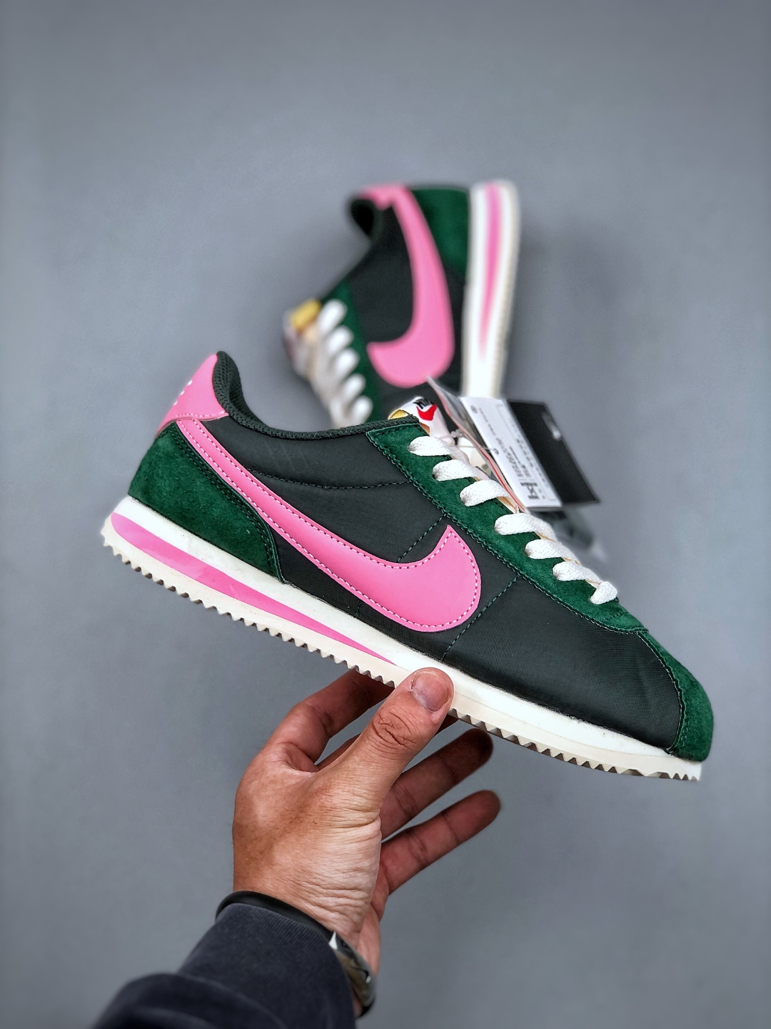 Nike Classic Cortez: Retro Style, Modern Comfort Running Shoes 5 cmp i1747083640422 3006 0 3