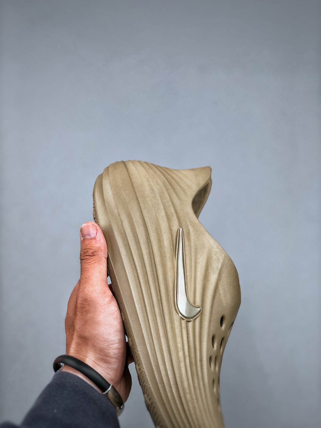 Nike Reactx Rejuven 8 Summer Beach Sandals - Ultimate Comfort & Style 7 cmp i1747084001784 4420 0 5