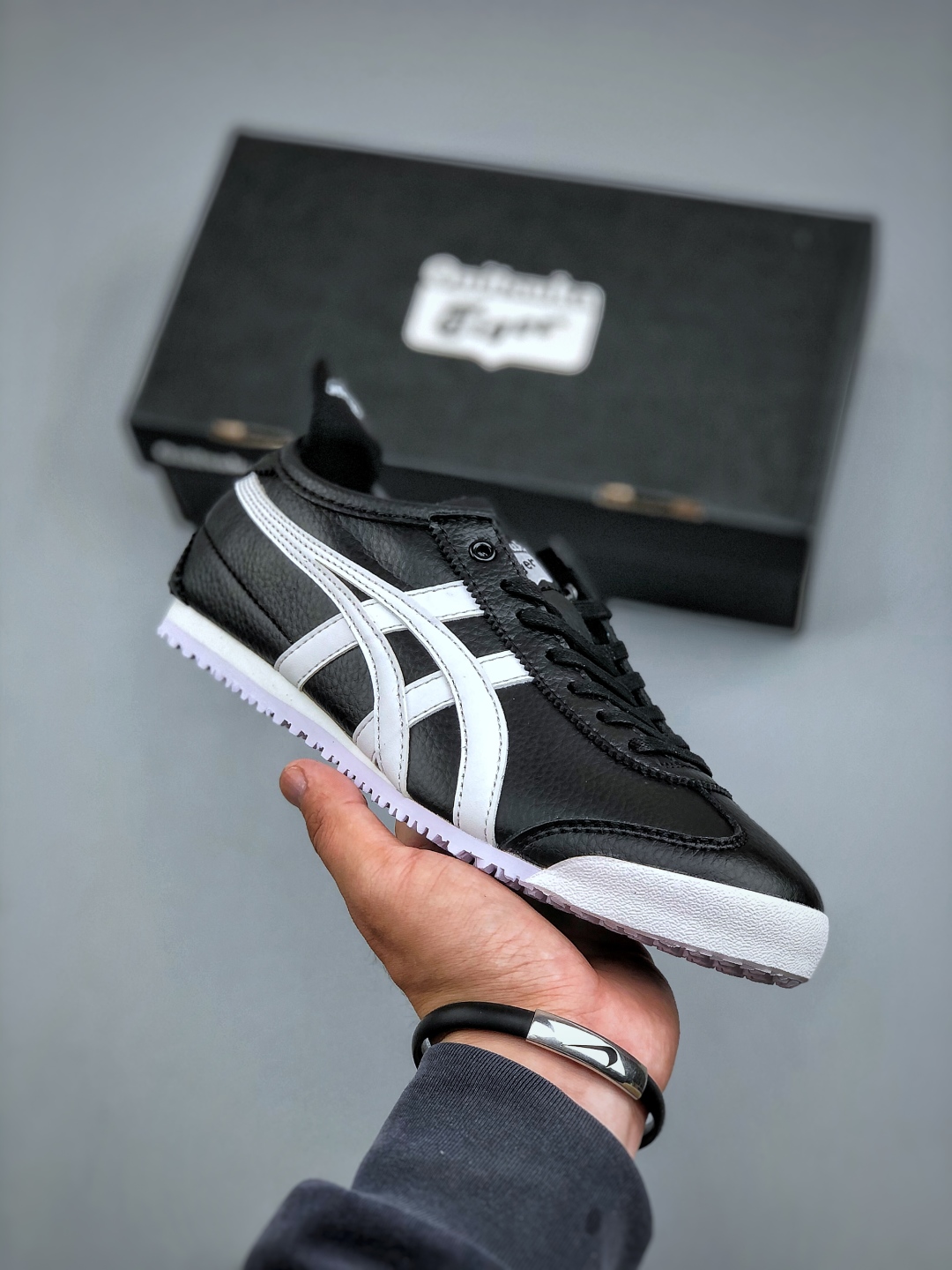 Onitsuka Tiger Mexico 66 Classic Retro Casual Shoes - Black/White 2 cmp i1747084183615 2047 0 0