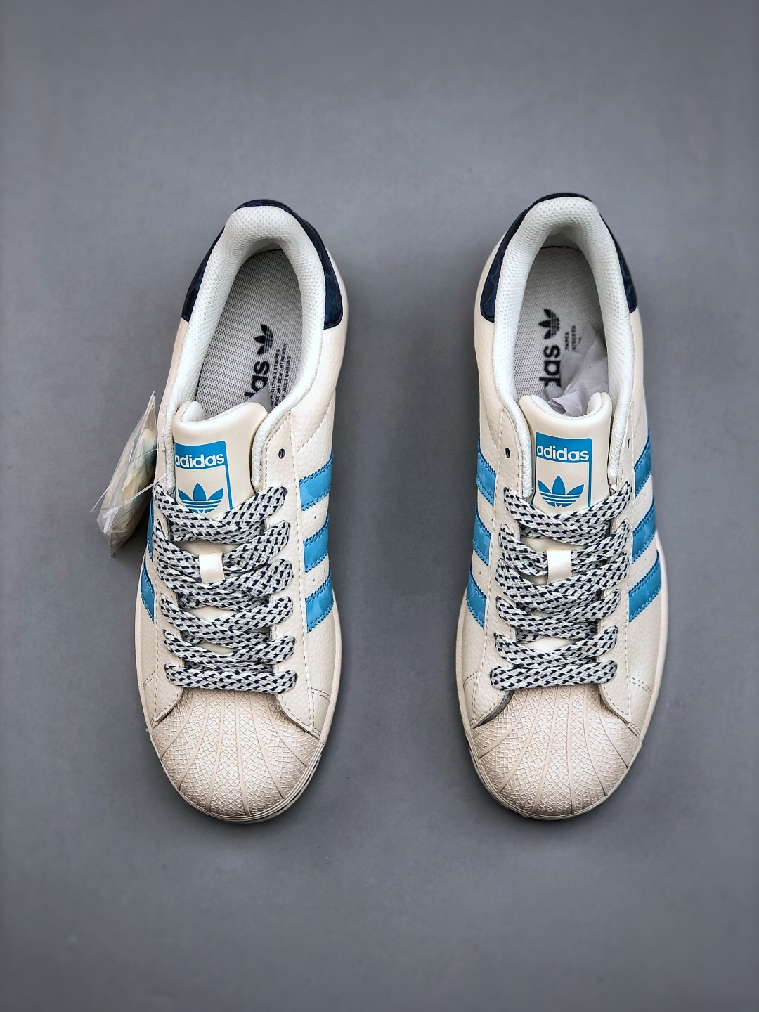 Adidas Originals Superstar x Off-White Blue Accents Premium Leather Sneakers 6 cmp i1747084707139 5106 0 4