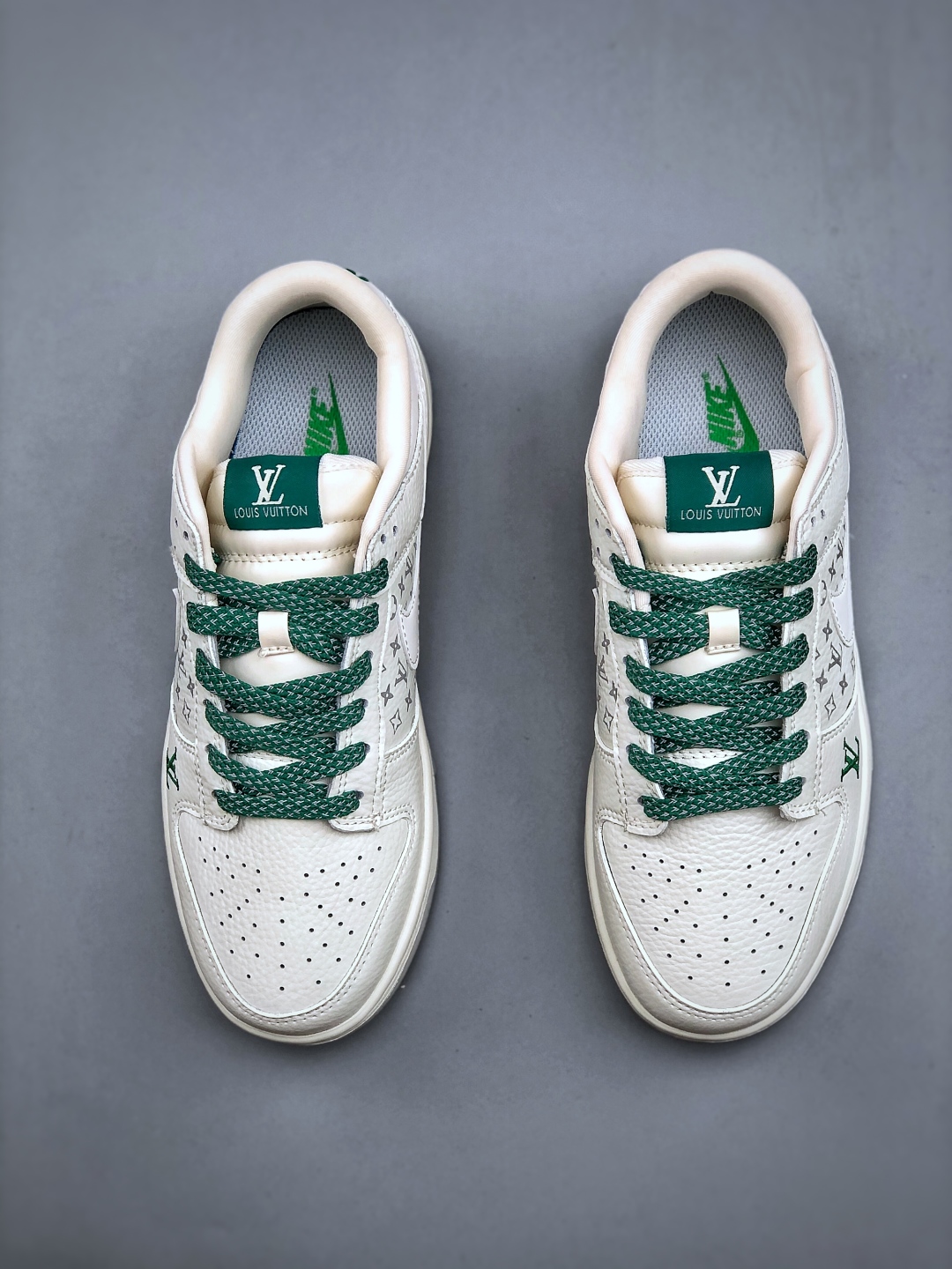 Nike SB Dunk Low x Louis Vuitton White Green Premium Quality Sneakers 6 cmp i1747085040699 2114 0 4