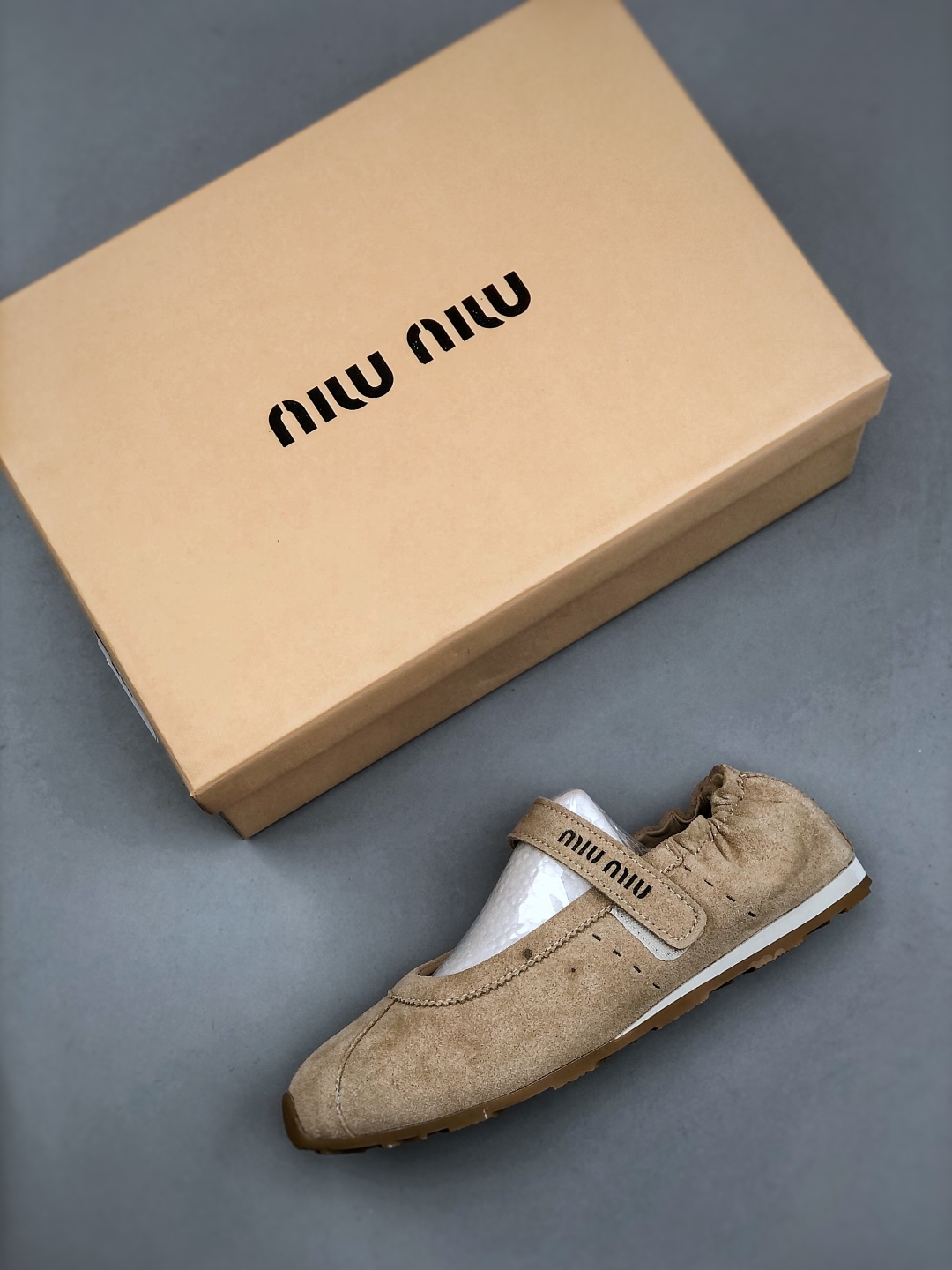 Miu Miu Women's Suede Mary Jane Ballet Flats - Slip On Style, Comfortable Fit 4 cmp i1747085278700 4791 0 2