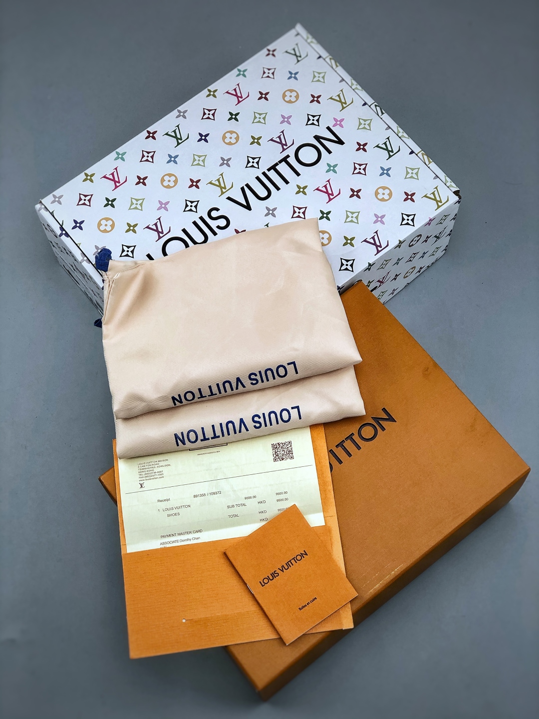 400 2025 LOUIS VUITTON Olympia 牛皮革 圆头系带 低帮 生活休闲鞋 男款 白色