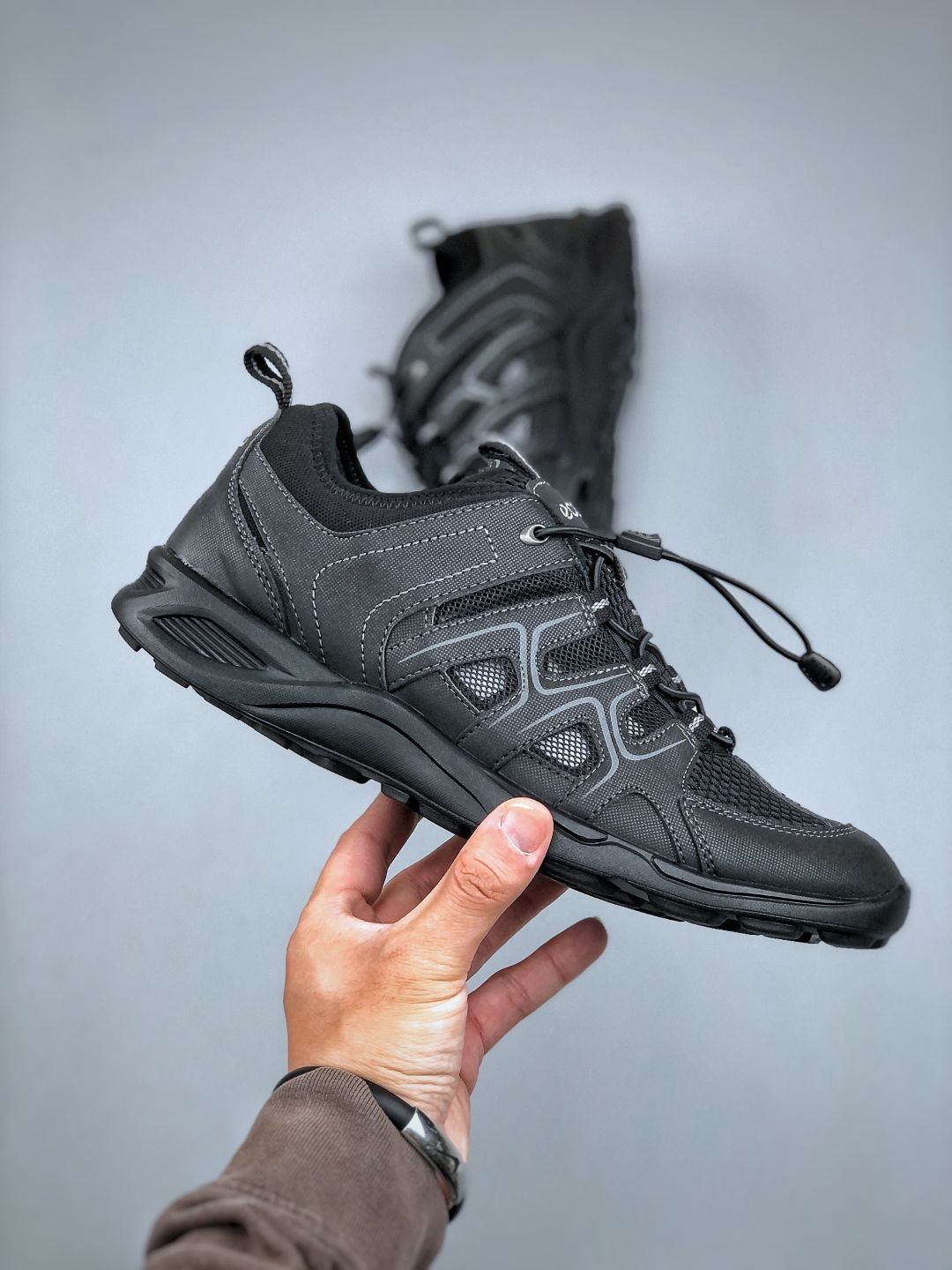 ECCO爱步BIOM男士户外越野运动鞋 缓震跑步鞋