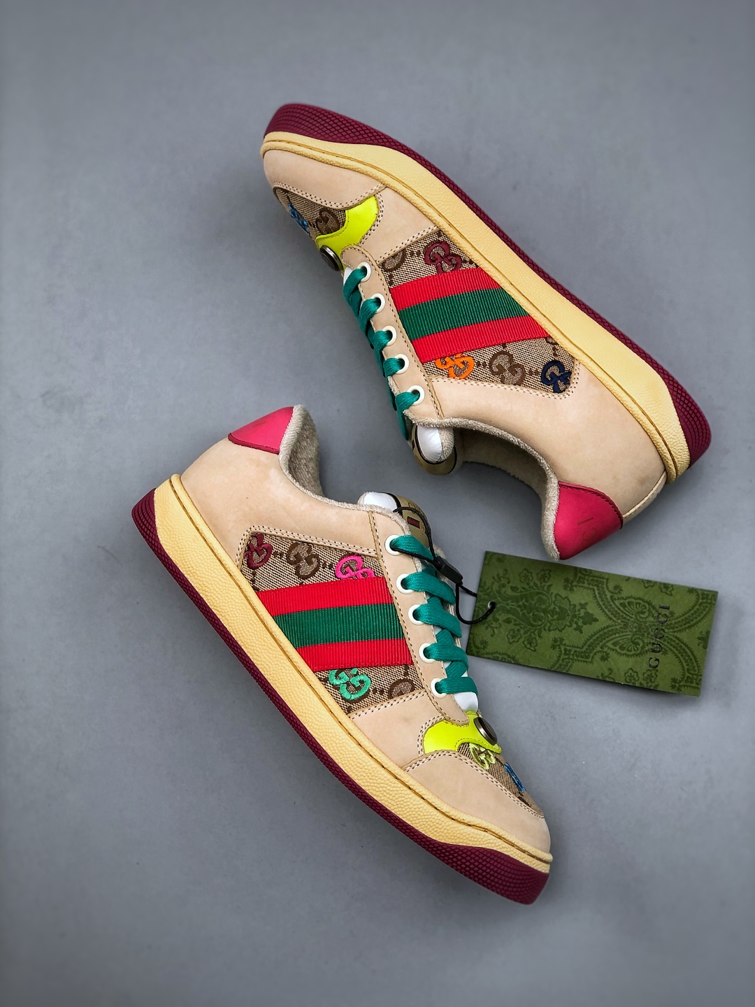 Gucci~~2025最新配色小脏鞋 休闲鞋 运动鞋金属双G水晶圆柱形标Gucci原版纹织带