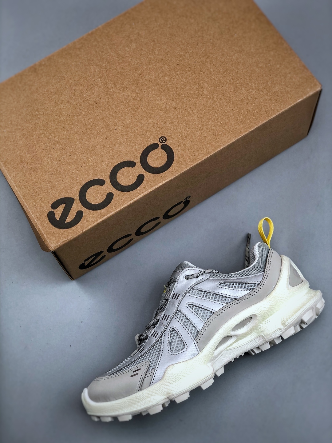 Ecco 爱步 皮条带网 透气百搭休闲老爹鞋