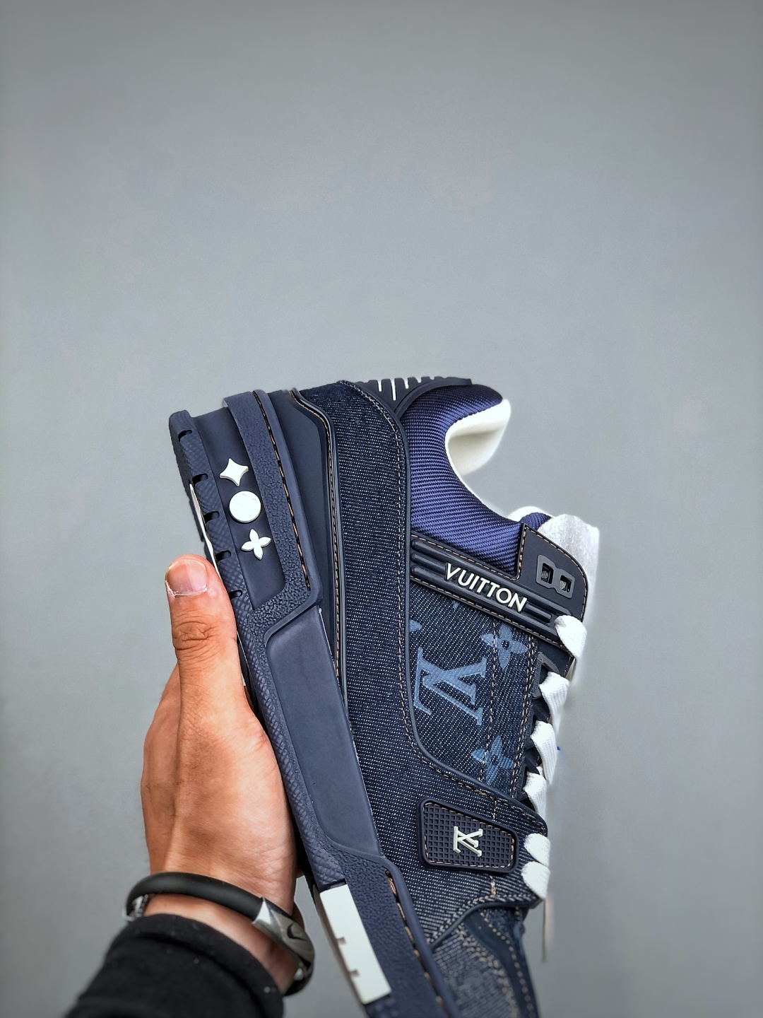 Tyler x Louis Vuitton 路易威登 LV Trainer 联名款 低帮休闲板鞋-莆田鞋,莆田鞋货源,高仿鞋,高仿鞋货源,安福档口,莆田高仿鞋,莆田鞋批发,高仿鞋批发,莆田高仿运动鞋,高仿运动鞋,莆田运动鞋 Tyler x Louis Vuitton 路易威登 LV Trainer 联名款 低帮休闲板鞋