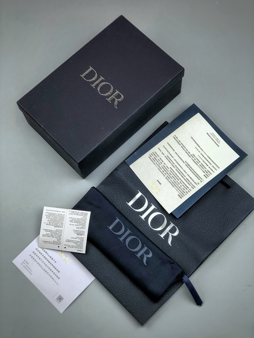 迪奥 Dior 2025 B01德训鞋 情侣款鞋