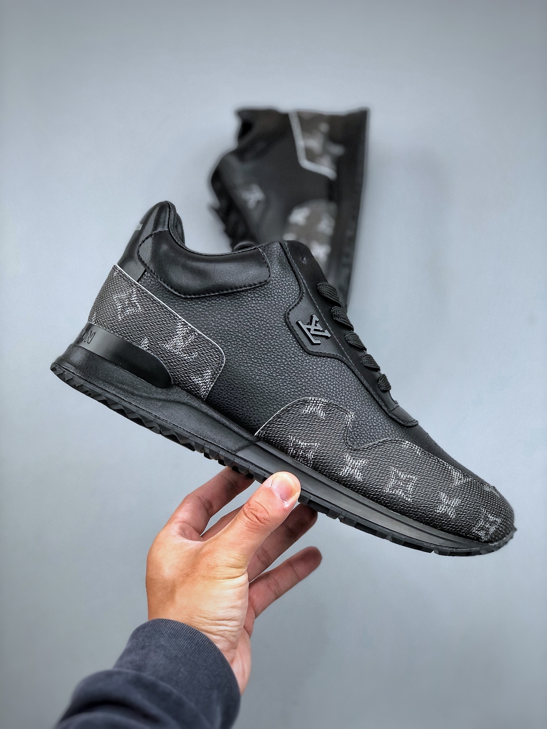 LV路易威登Louis Vuitton Archlight Sneakers 探视系列真皮拼色复古老爹风休闲运动鞋 黑色花边
