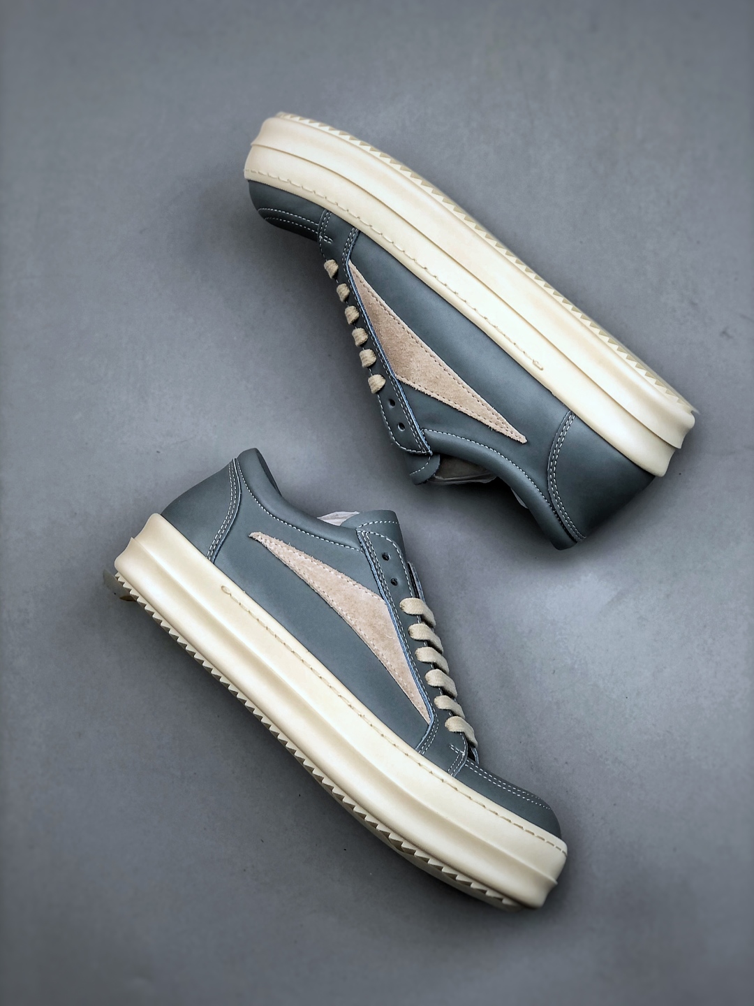 Rick Owens 瑞克·欧文斯【主线】 【款式】 大匡威//低帮/经典底/粗鞋款“雾霾蓝”配色
