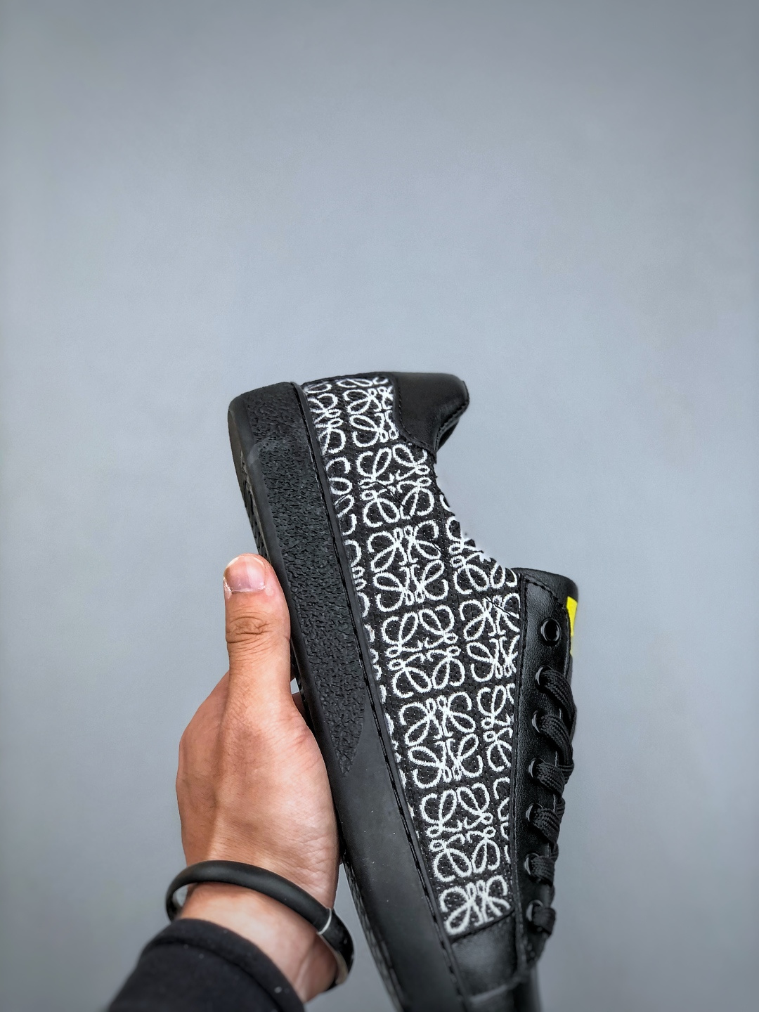 FENDI/ 芬迪 板鞋/休闲鞋