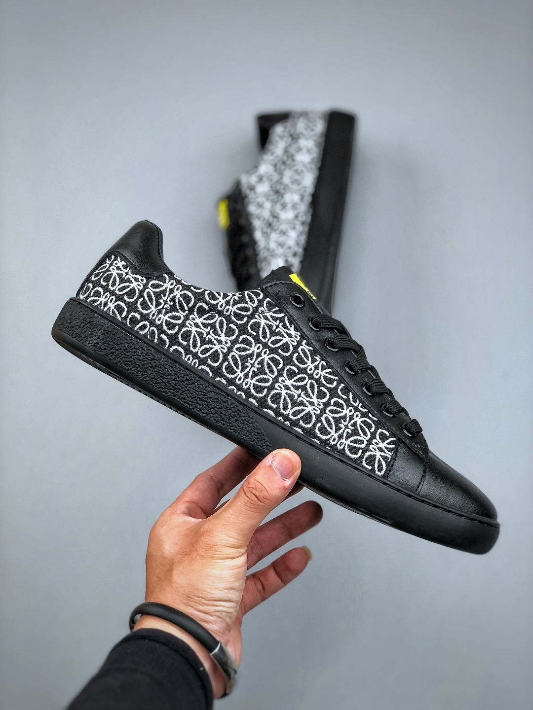 FENDI/ 芬迪 板鞋/休闲鞋