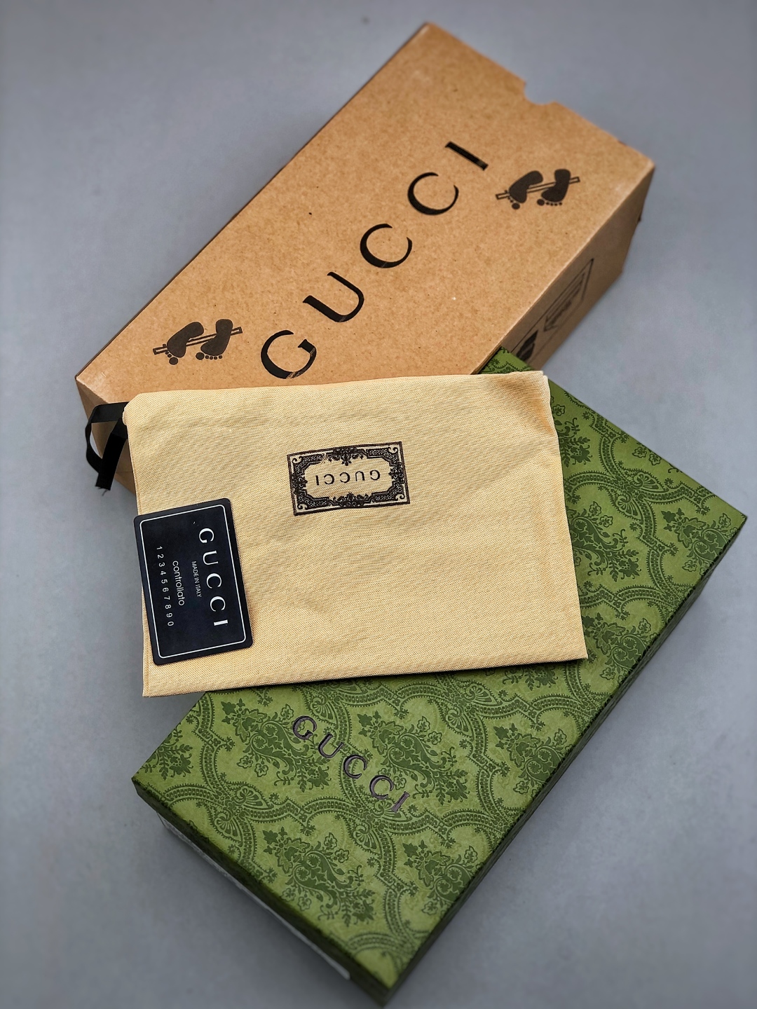 Gucci 古奇 官网主推款 3D印花字一拖鞋
