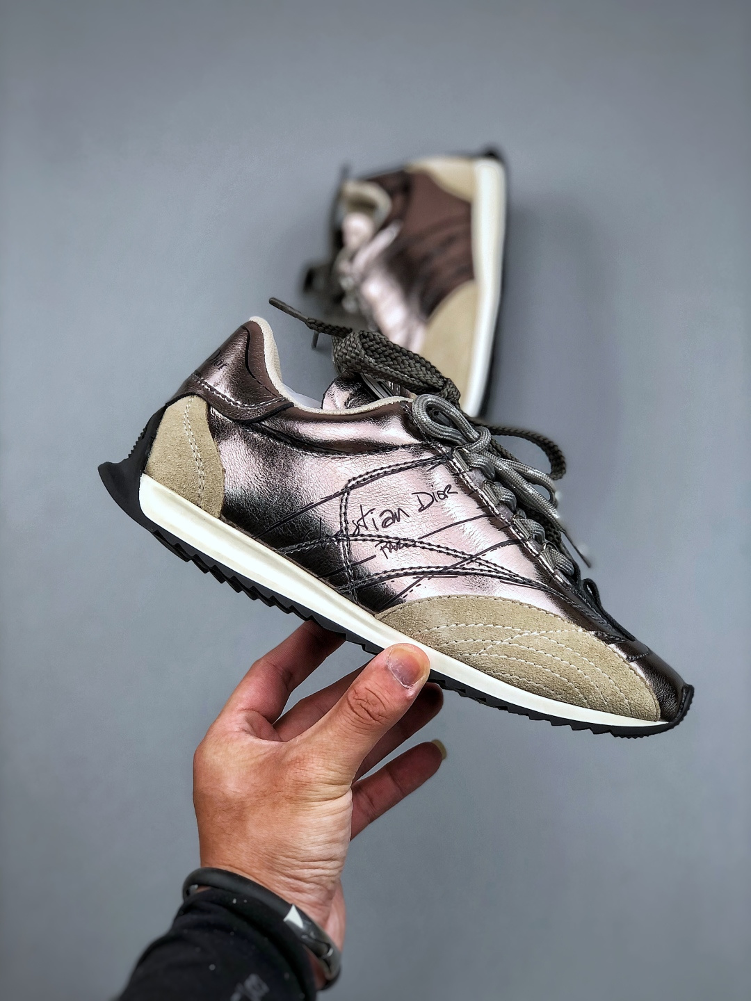 Dior sketch迪奥春夏走秀款涂鸦素描德训鞋阿甘鞋-Chinese UA Cheap High Quatity Brand Clothes Bags handbags Sneakers wholesale wholesaler seller from China Factory suppliers Fashion Clothing Shoes best Quality Beautiful Price Dior sketch迪奥春夏走秀款涂鸦素描德训鞋阿甘鞋