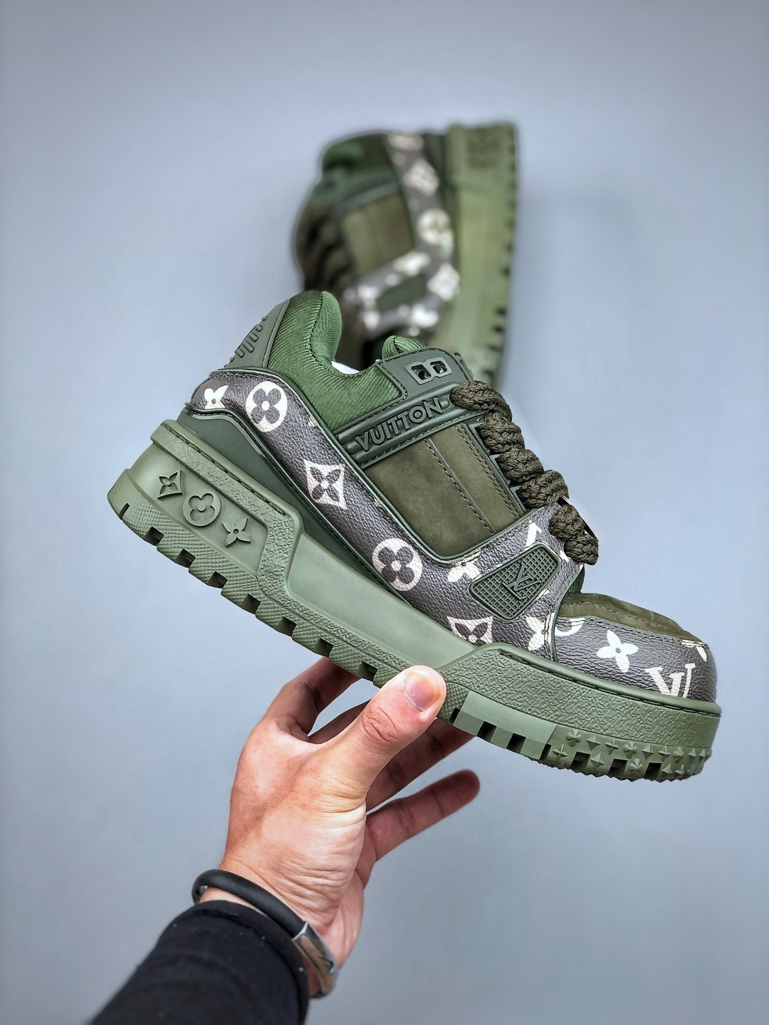 LV-路易-威登trainer 2025走秀最新款进口网布垫脚透气网布内里脚感超舒适